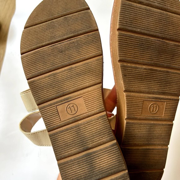 Universal Threads Womens Sandals Size 11 Slip-on Shoe Cream/Tan Solid - Picture 6 of 11